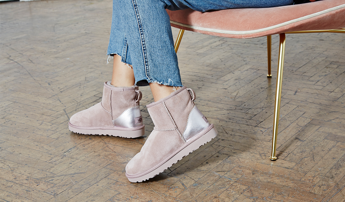 OFFICE Loves Ugg - Out of OFFICE